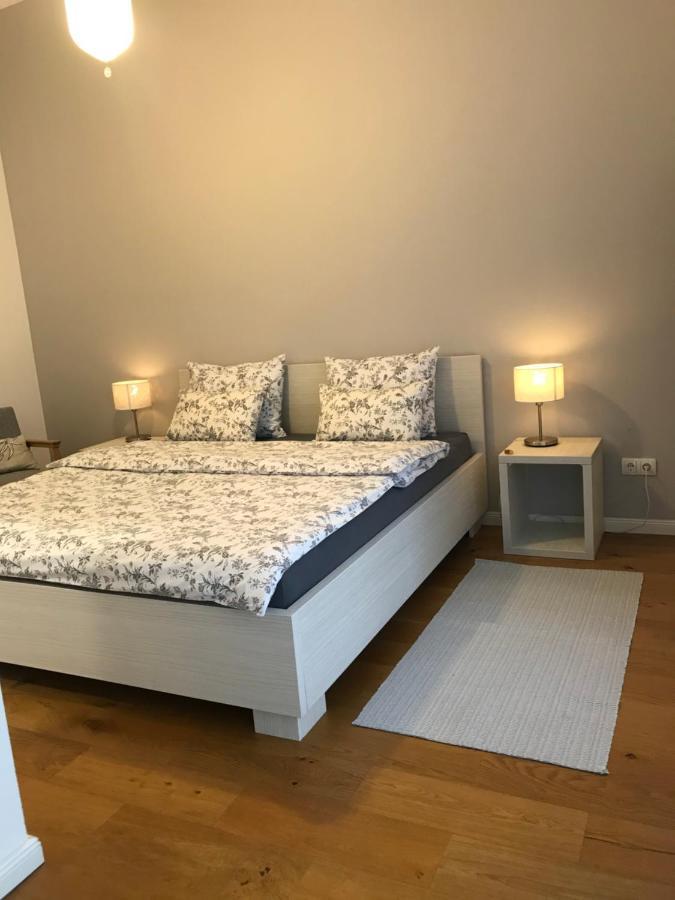 מוסטר Aurelia Rooms מראה חיצוני תמונה