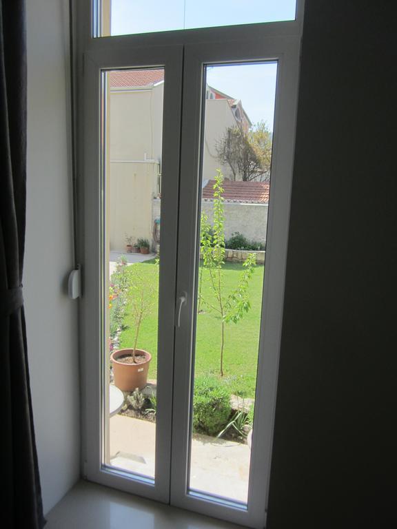 מוסטר Aurelia Rooms מראה חיצוני תמונה