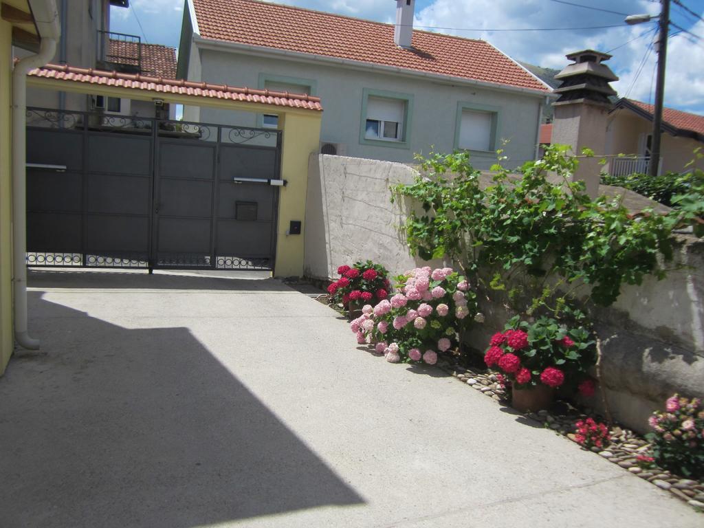 מוסטר Aurelia Rooms מראה חיצוני תמונה