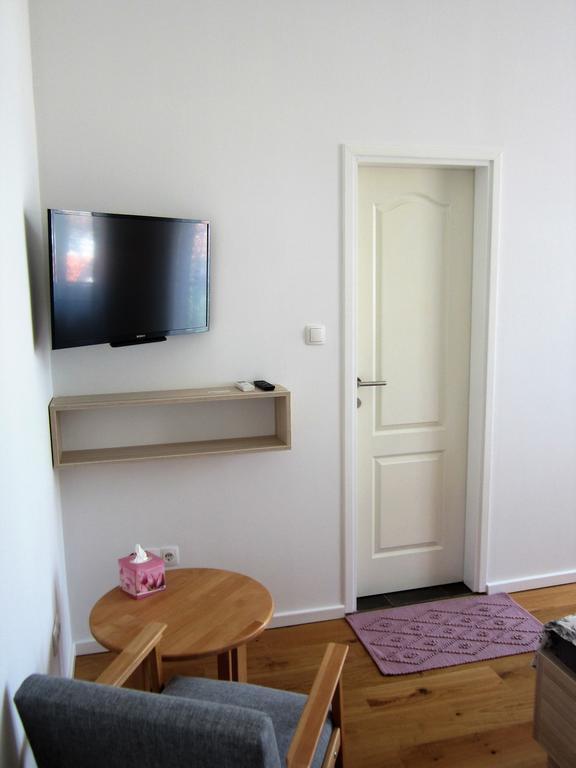 מוסטר Aurelia Rooms מראה חיצוני תמונה