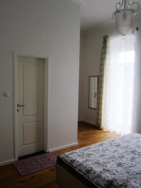 מוסטר Aurelia Rooms מראה חיצוני תמונה